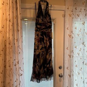 Flowy halter backless dress